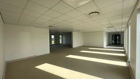 142m2 Office Space for Lease